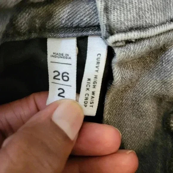 Loft Women's Curvy High Waist Kick Crop Raw Hem Gray Jeans 26/2 - Picture 7 of 10